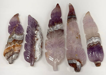 Natural Amethyst Lace Agate Feather Carving