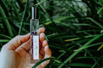 Hippie Love Organic Perfume Oil Roller – Sandalwood, Patchouli & Jasmine