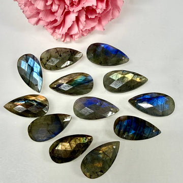 Natural Labradorite Faceted Cabochon | Flash Labradorite Gemstone for Wire Wrapping & Jewelry Making (25mm)