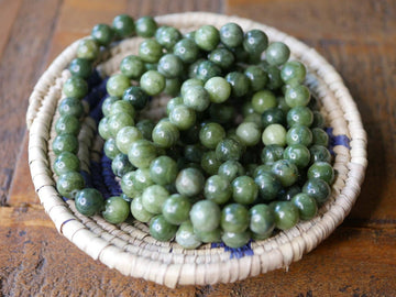 Gemstone Stretch Bracelet Dark Green Jade-Natural