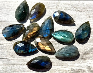 Wholesale 12 pcs Natural Faceted Labradorite Cabochon