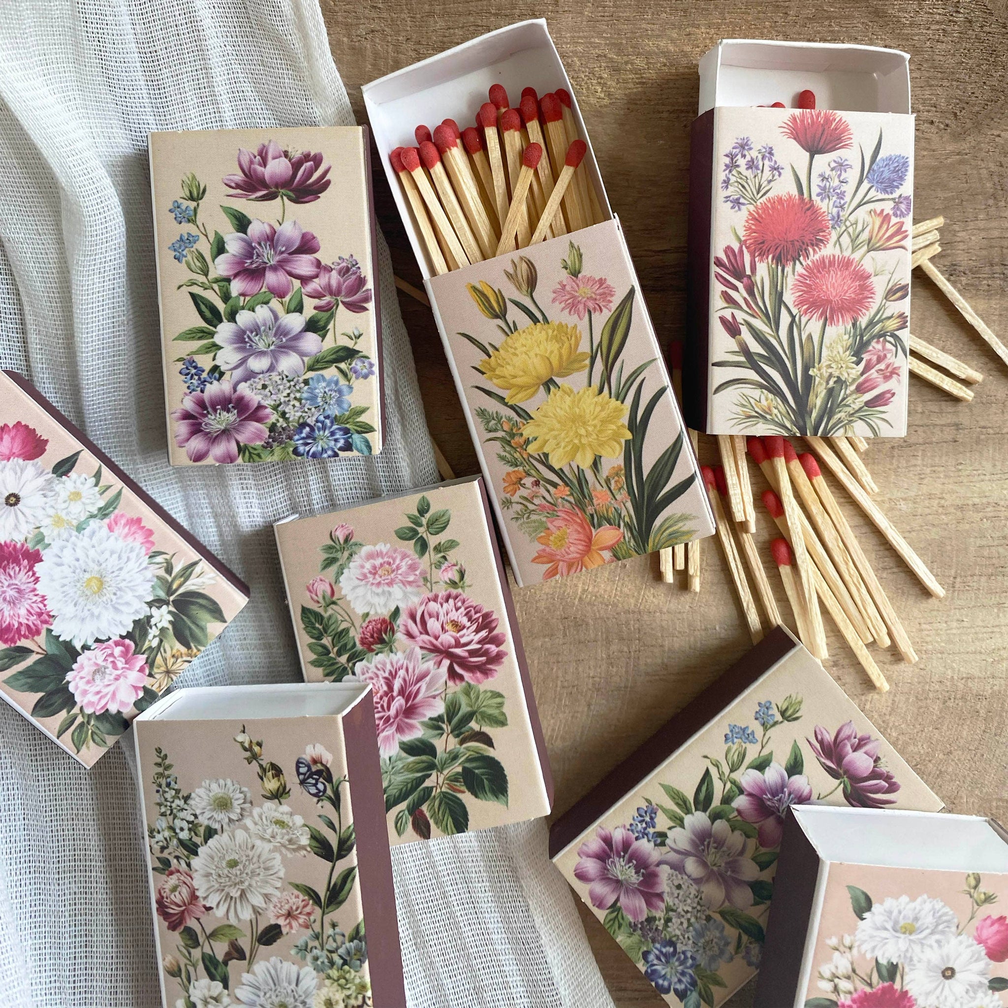 Vintage Floral Matchbook – Single Design (Candle Accessory)