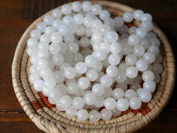White Quartz Stretch Bracelet – 6mm