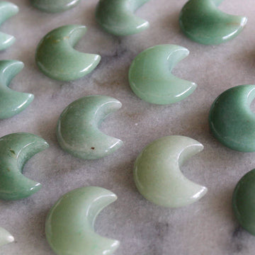 Green Aventurine Moon (Crystals & Stones)