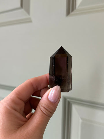 Natural Smoky Quartz Obelisk – Grounding, Protection & Energy Clearing Crystal (1–3”)