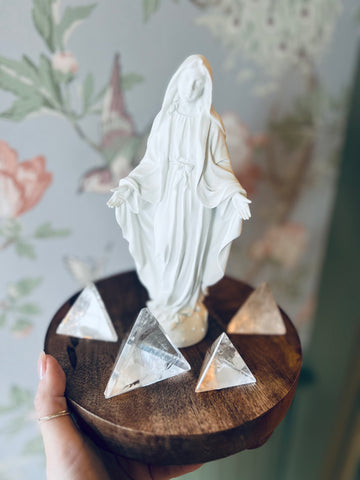 Mary - Lady of Grace Statue 8