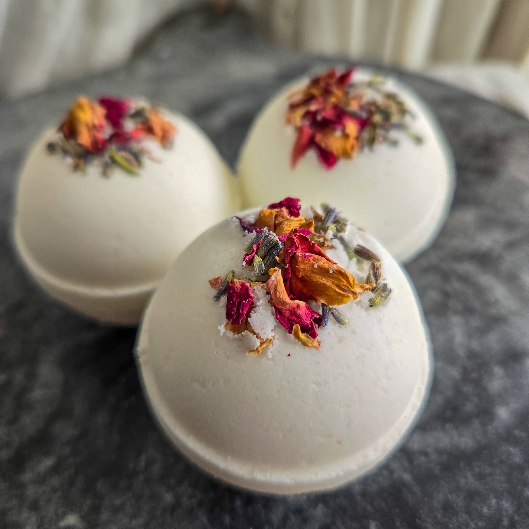 The Dreamer | Natural Bath Bomb