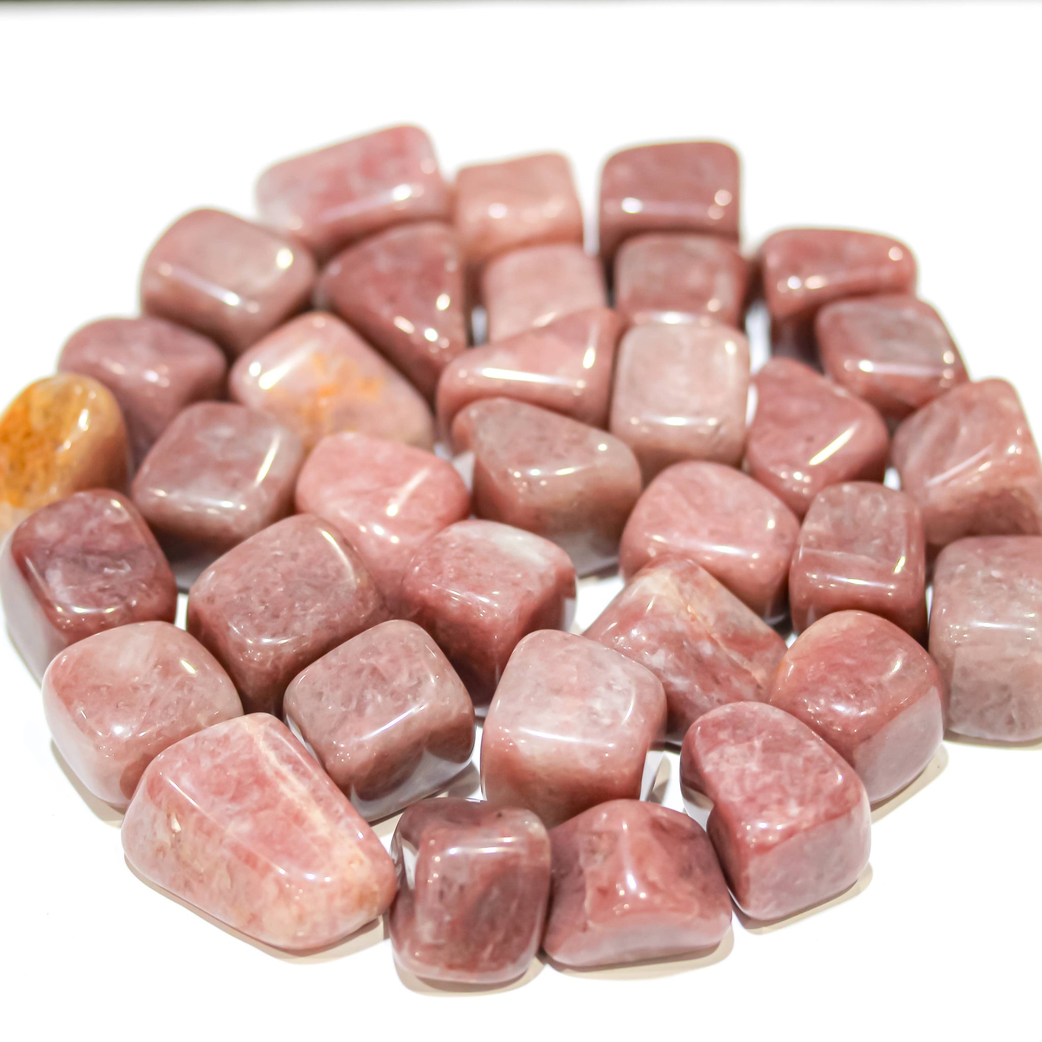 Lavender Quartz Tumbled 20-30mm Stone